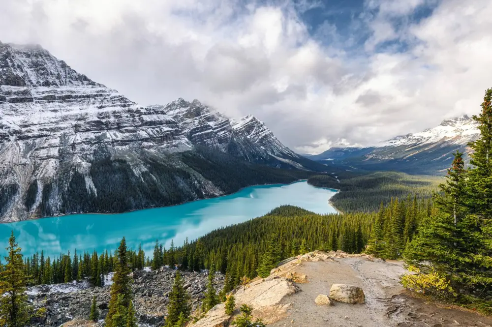 Canada travel destinations guide